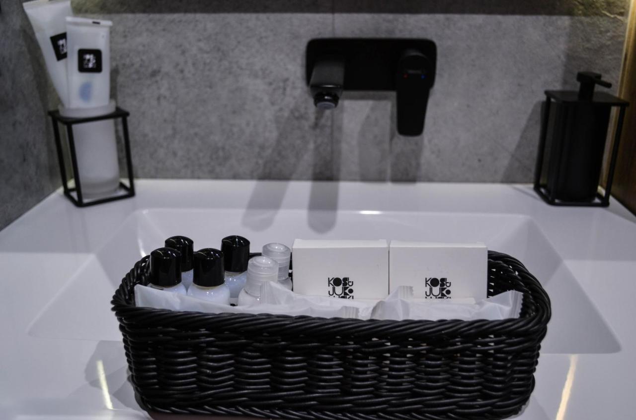 Apartment Kostjukowski Nekrasova 45a Lviv